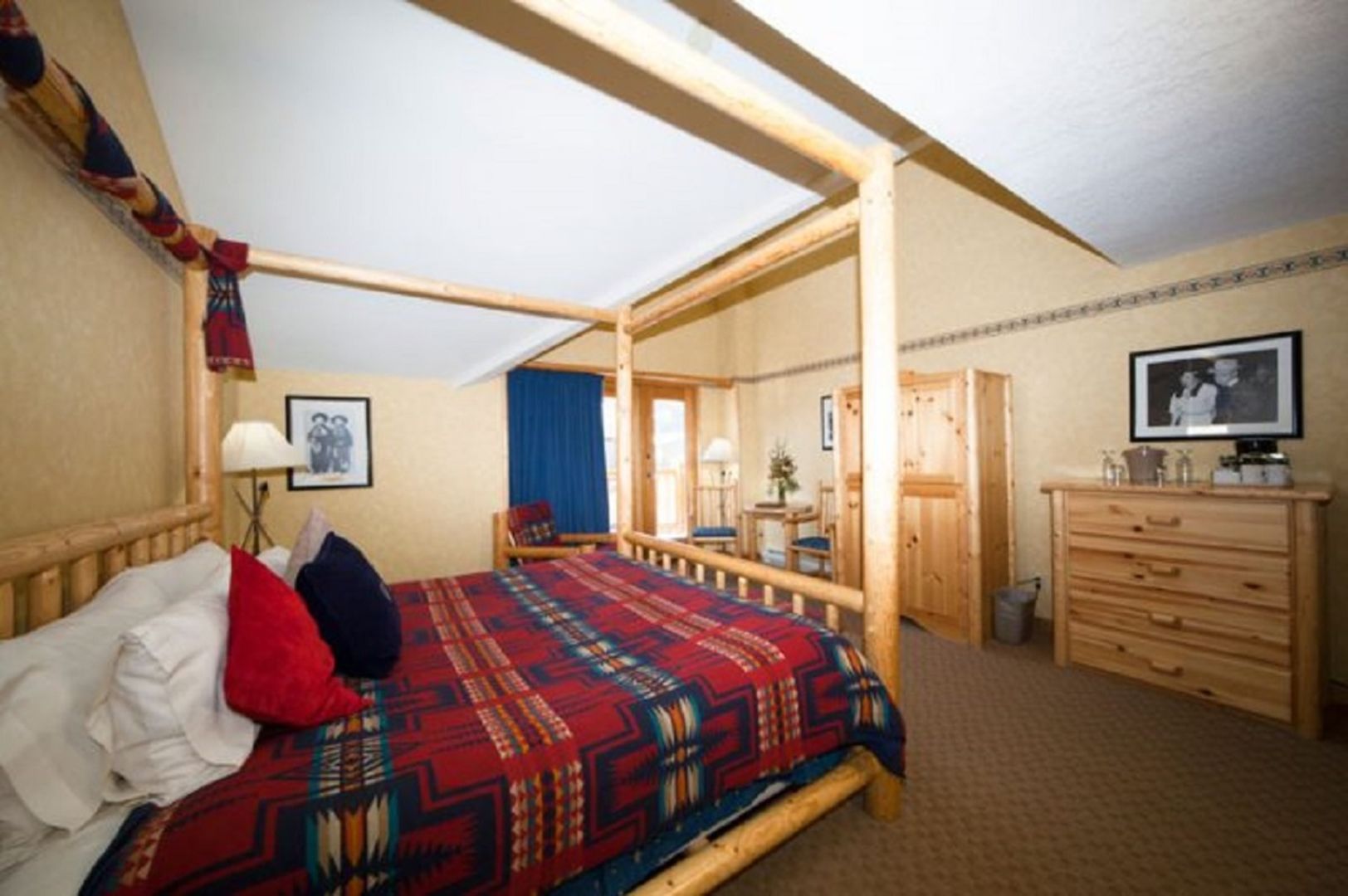 Brewster Mountain Lodge