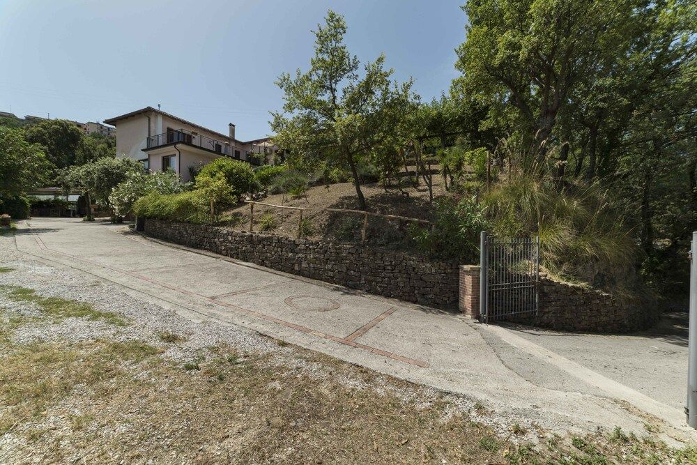 Albachiara Casa Di Campagna B&B
