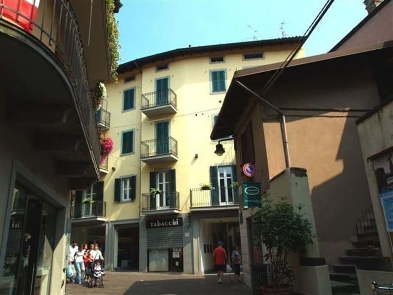 Buelli E Dintorni