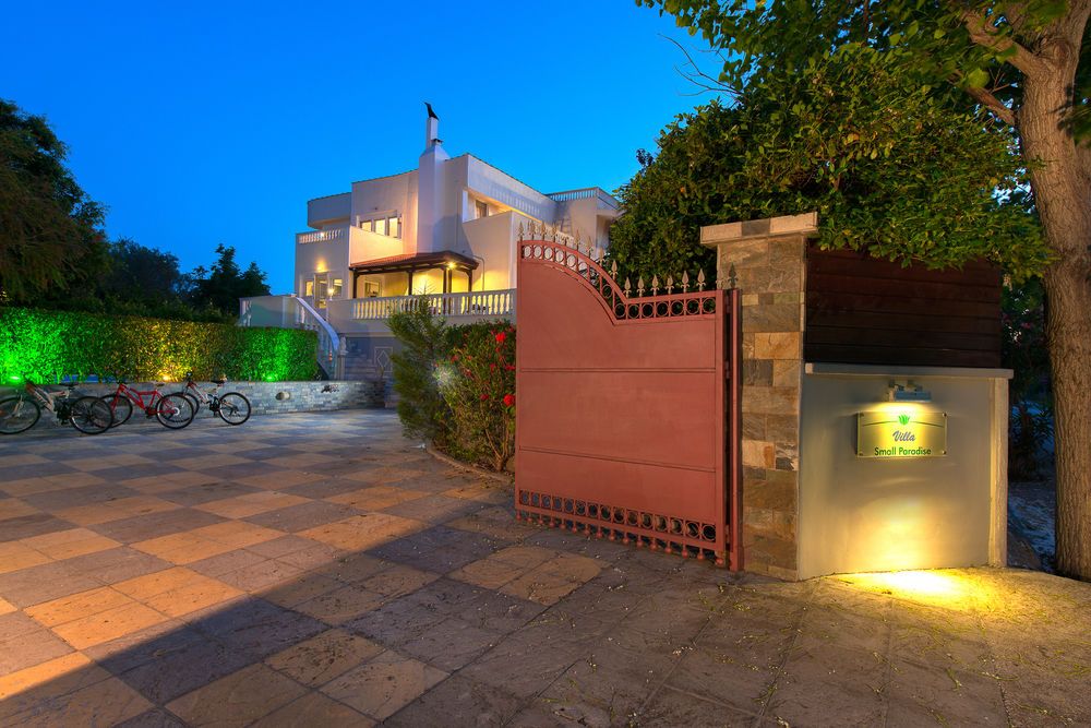 Villa Small Paradise