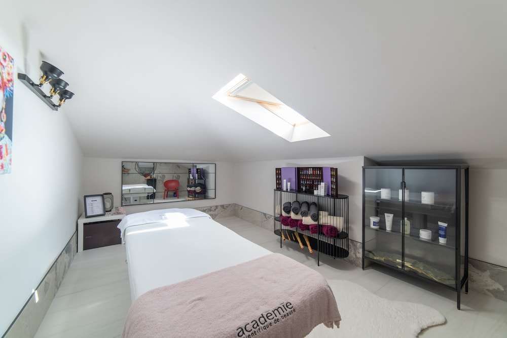 Zet Hotel