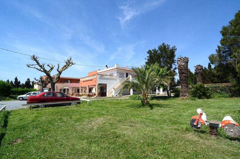 Hostal La Gola