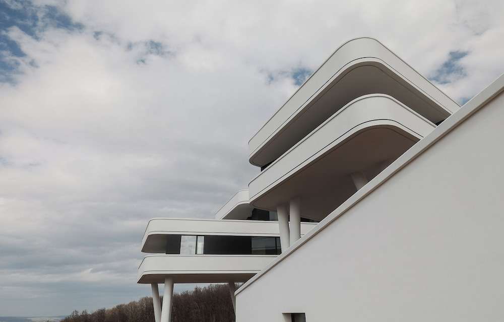 Elania Resort
