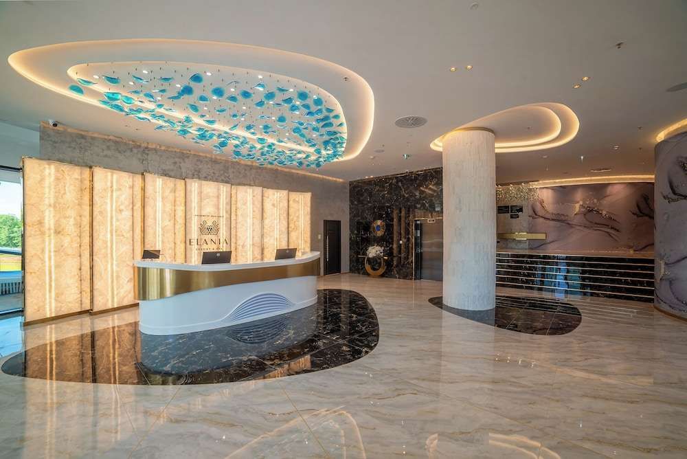 Elania Resort