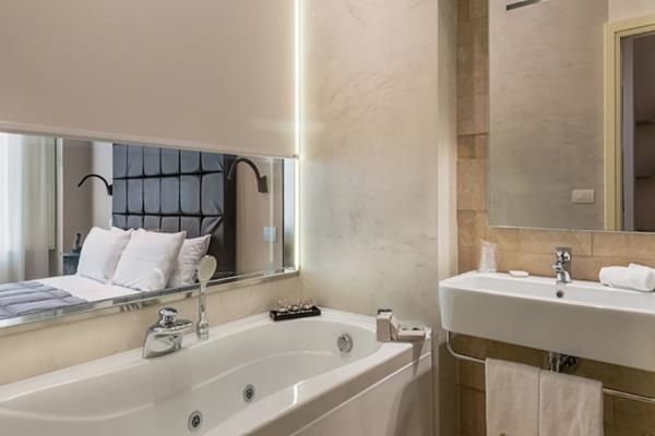 Hotel Porta Reale