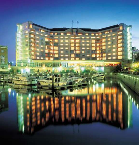 The Chelsea Harbour Hotel