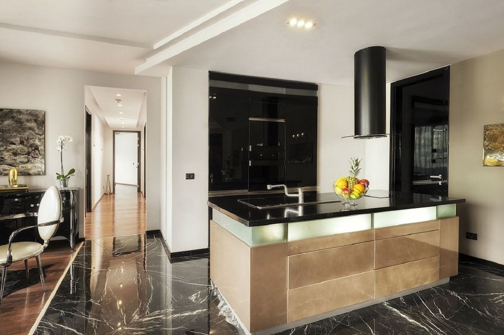Emirates Apart Residence