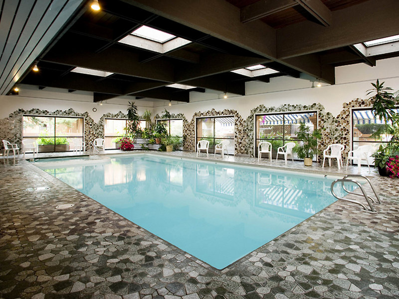 Marmot Lodge