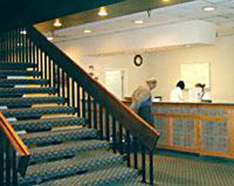 Best Western Golden Lion Hotel