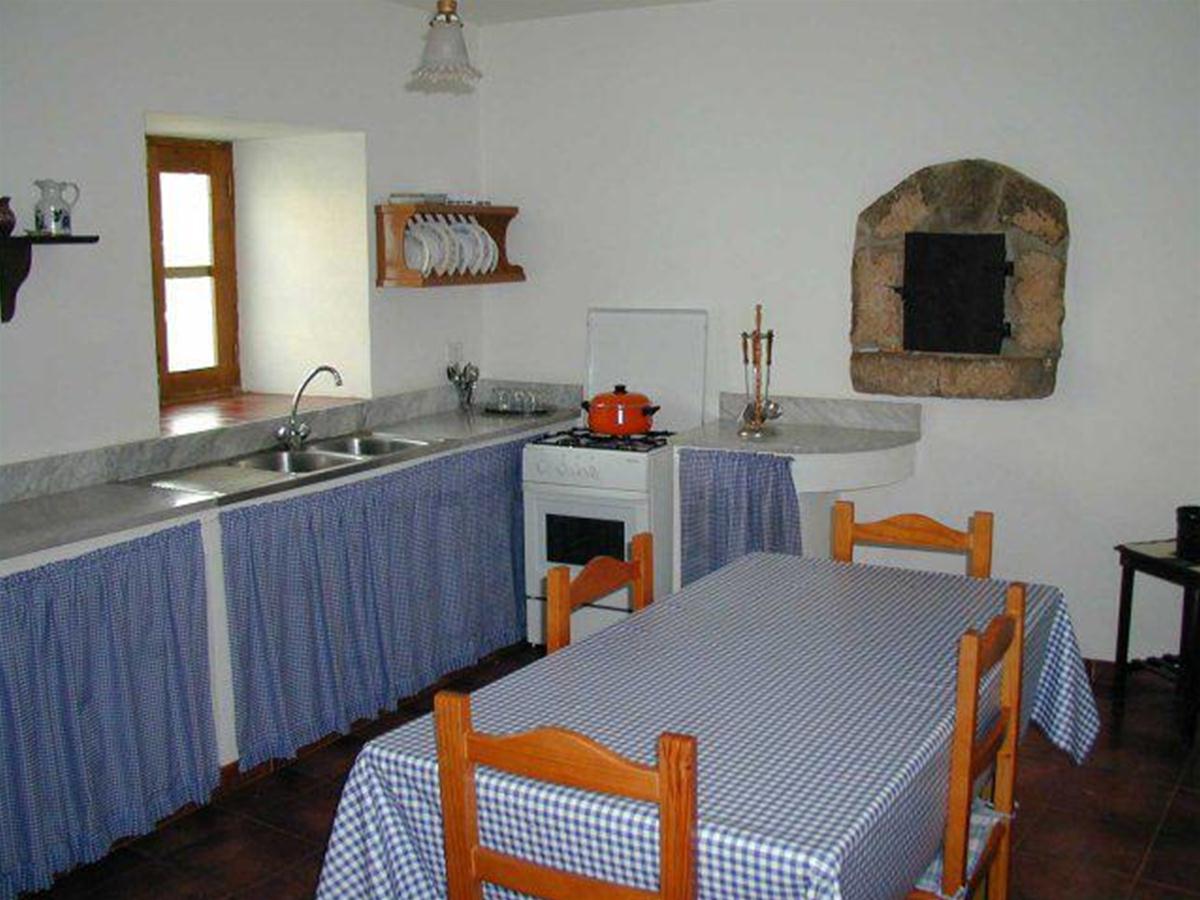 Casas De Pedro
