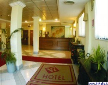 V7 Hotel