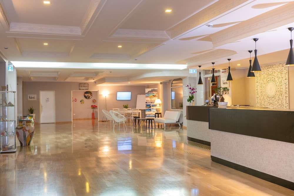 Hopps Hotel