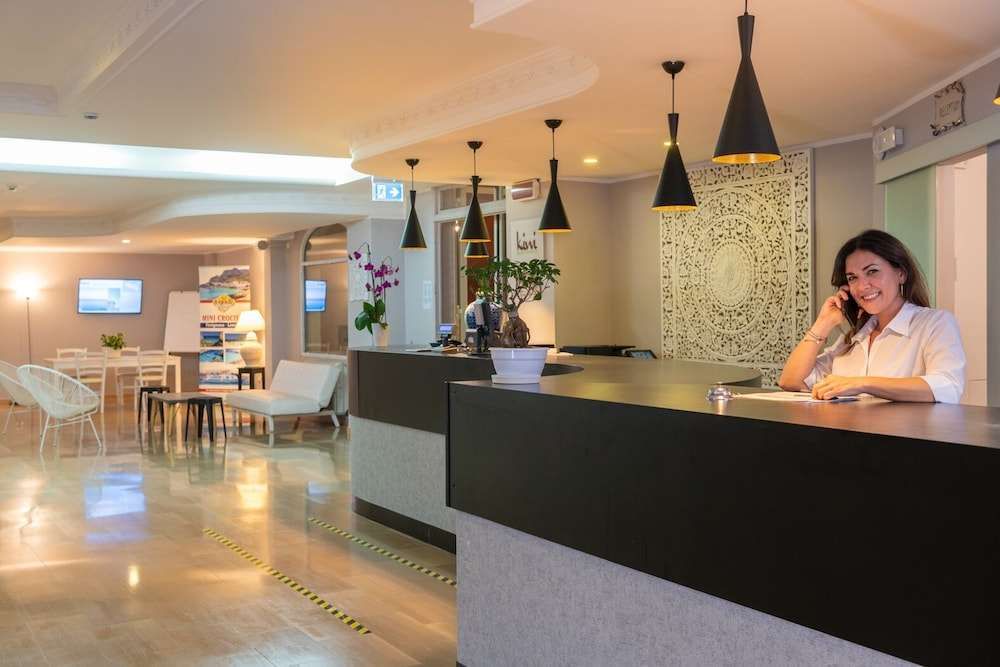 Hopps Hotel