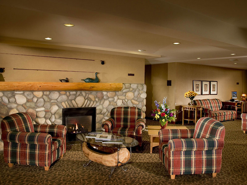Lobstick Lodge