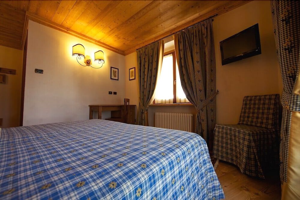 Hotel Laghetto