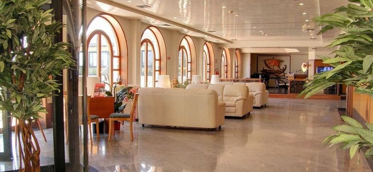 Palm Beach Club