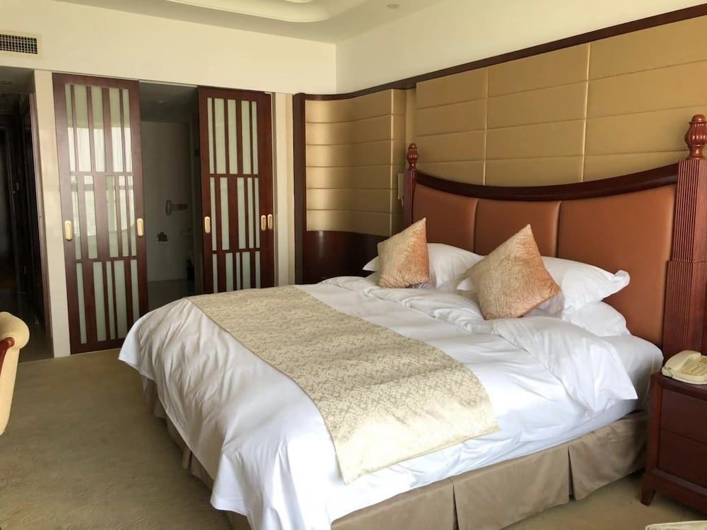 Dongyang Narada Grand Hotel