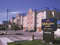 Holiday Inn Express Hotel & Suites Calgary South-Macleod Trail S