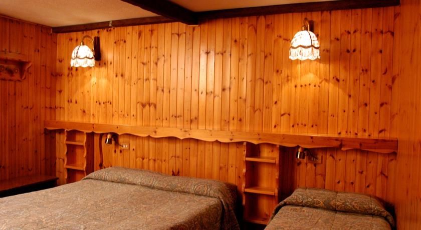Petit Hotel