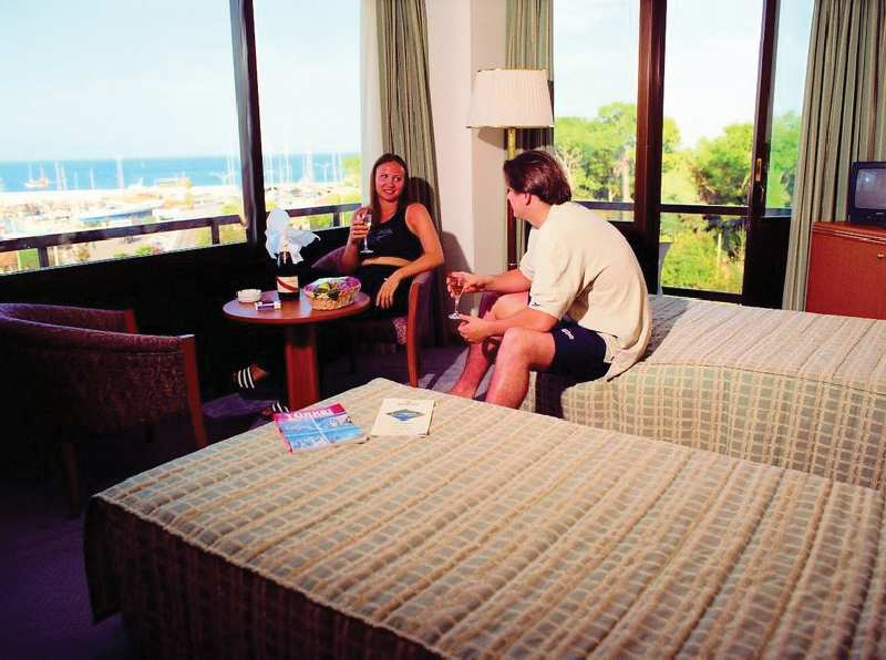 Özkaymak Marina Hotel