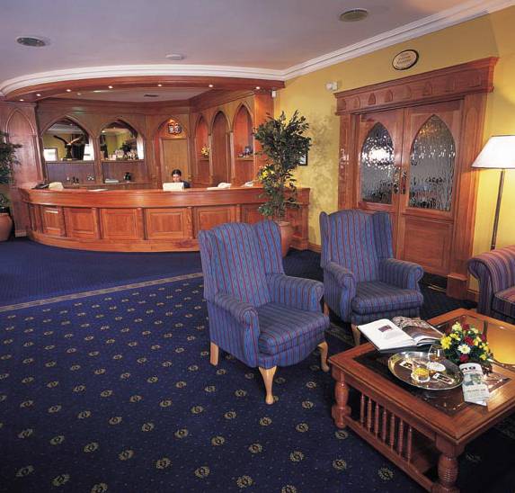 Menlo Park Hotel