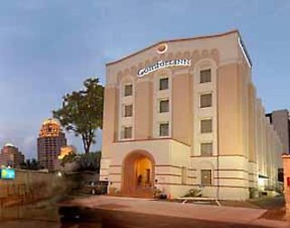 Holiday Inn Express San Antonio N-Riverwalk Area