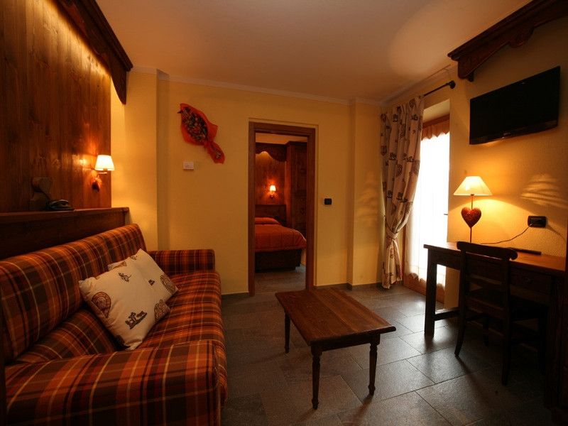 Hotel De La Tor