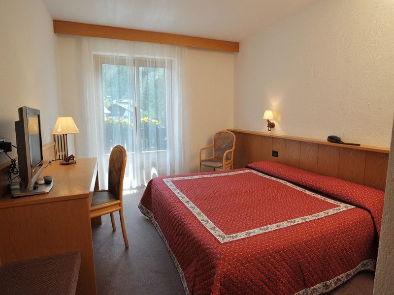 Hotel De La Tor