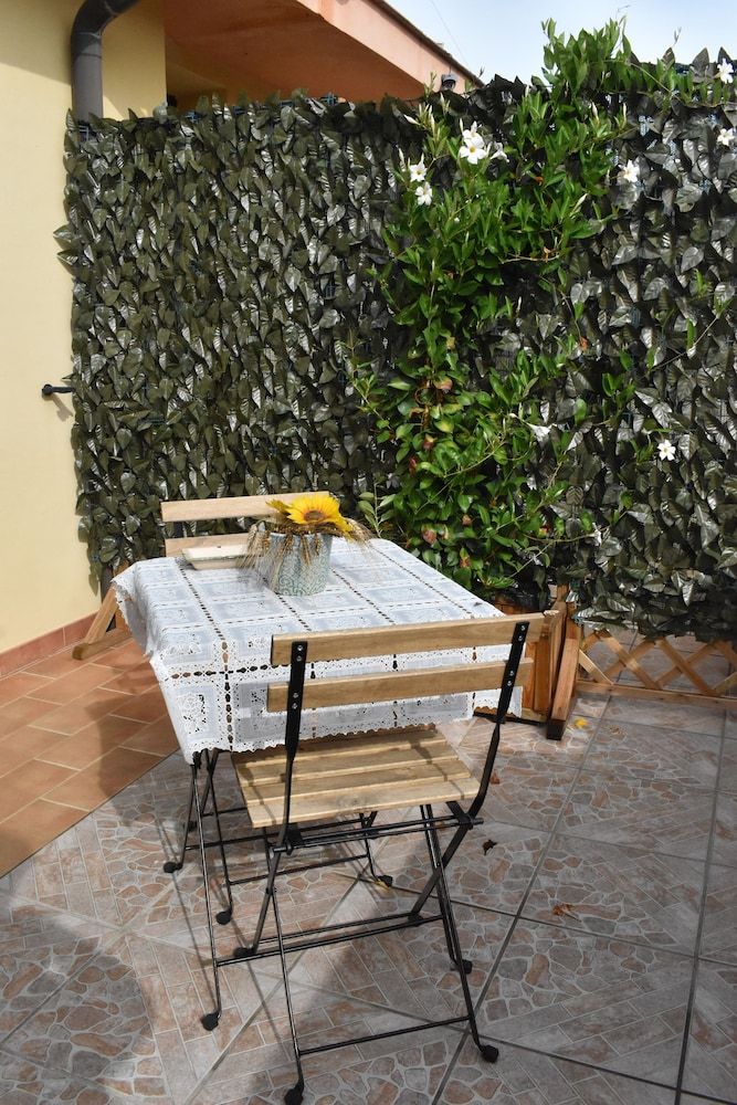 Balconcino Sugli Ulivi