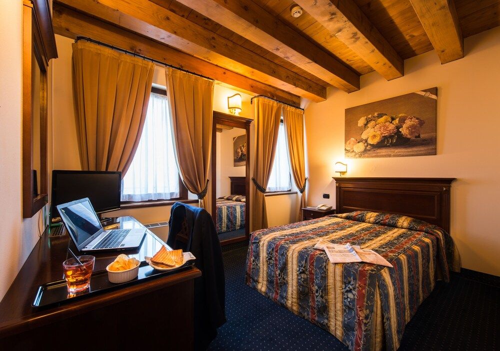 Hotel Residence Villa dei Carpini