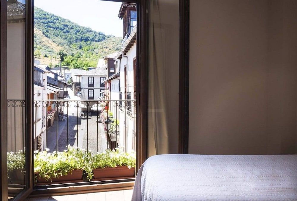 Hotel Molina Real