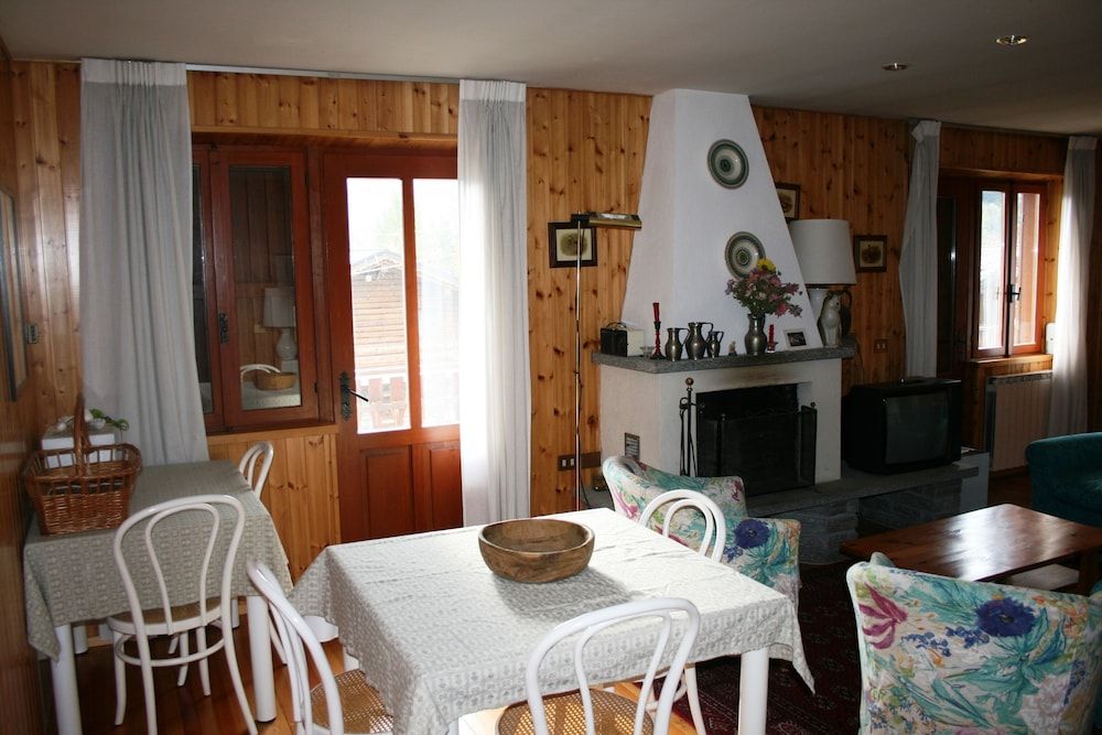 Sunlake Villa Brusson