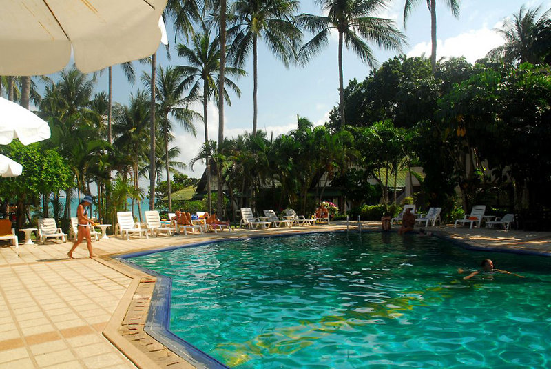 Weekender Resort
