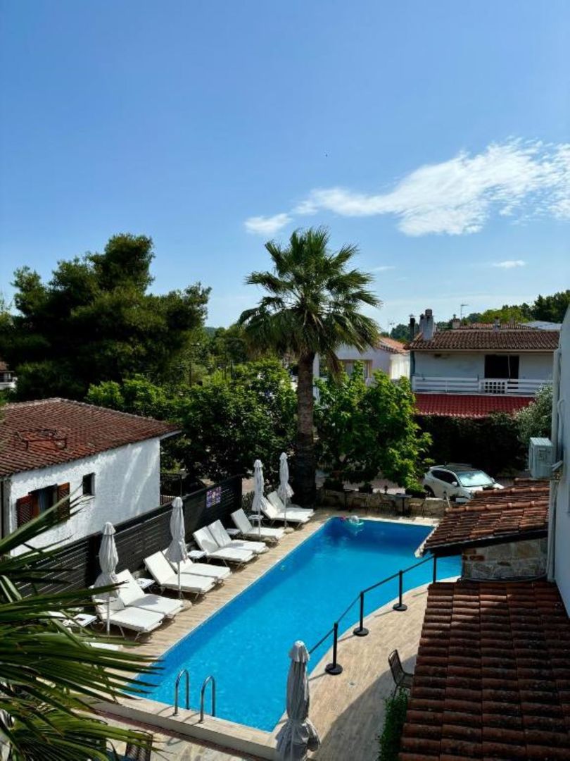 Samel Hotel