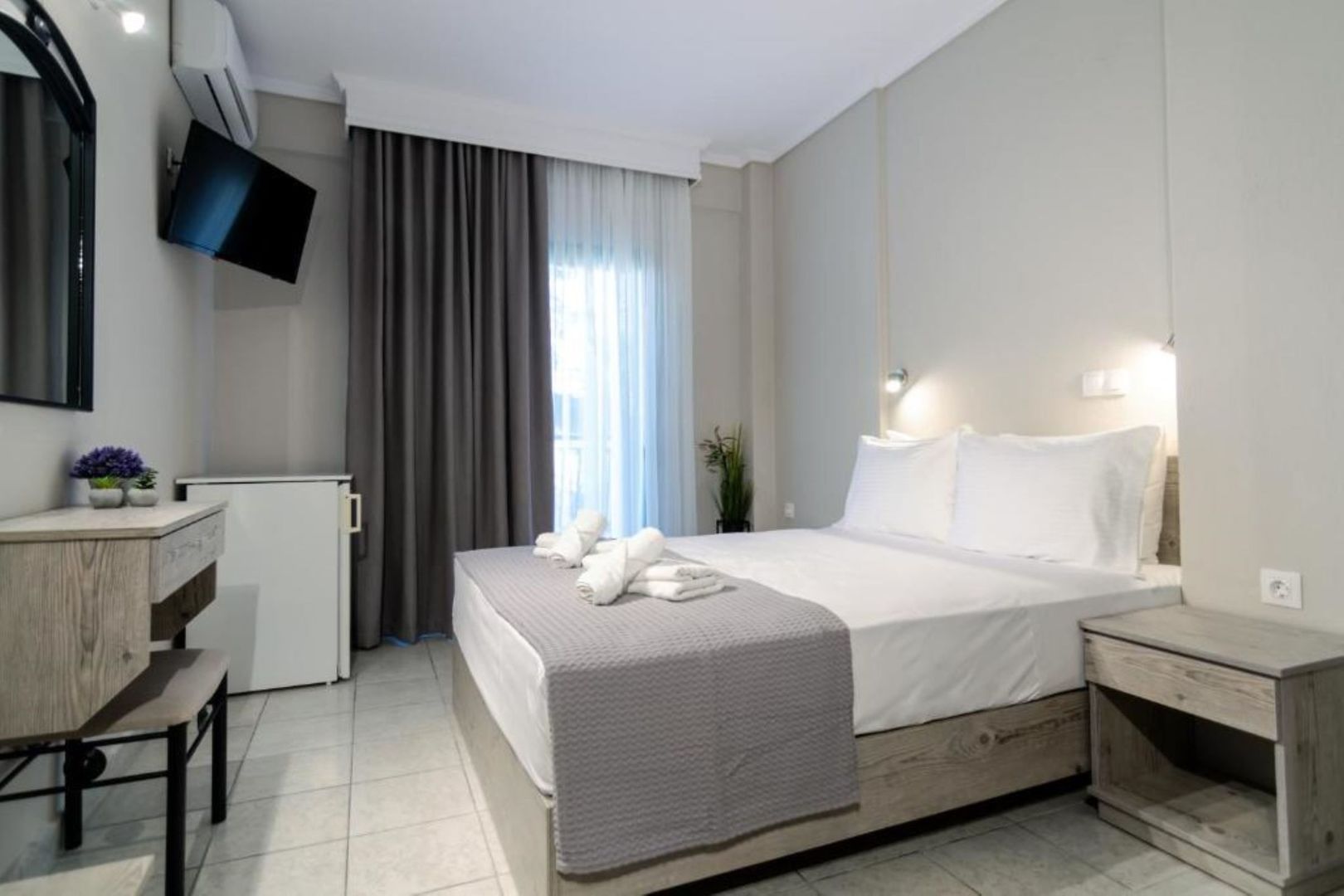 Samel Hotel