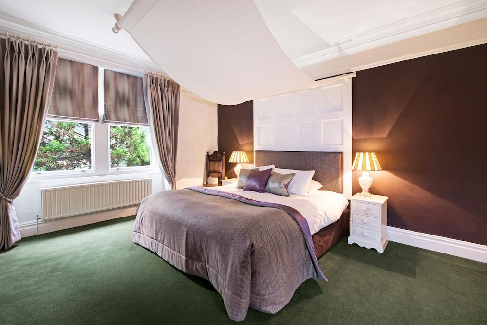 Hipping Hall Hotel & Restaurant