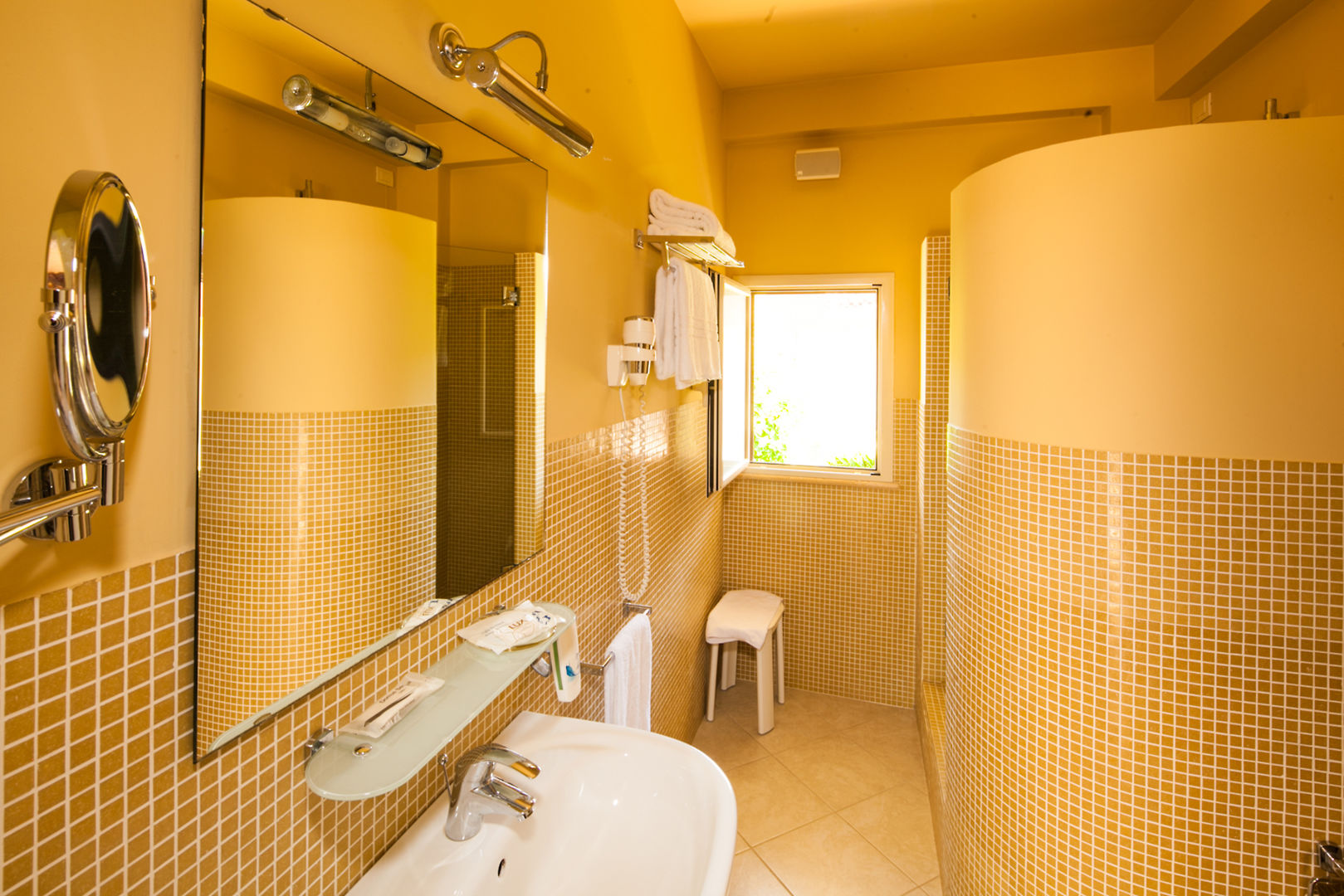 Alcantara Resort