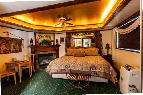 Castle Creek Inn