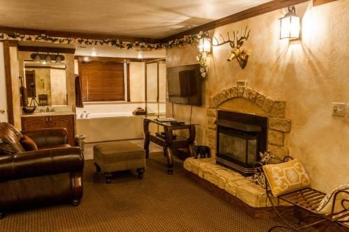 Castle Creek Inn