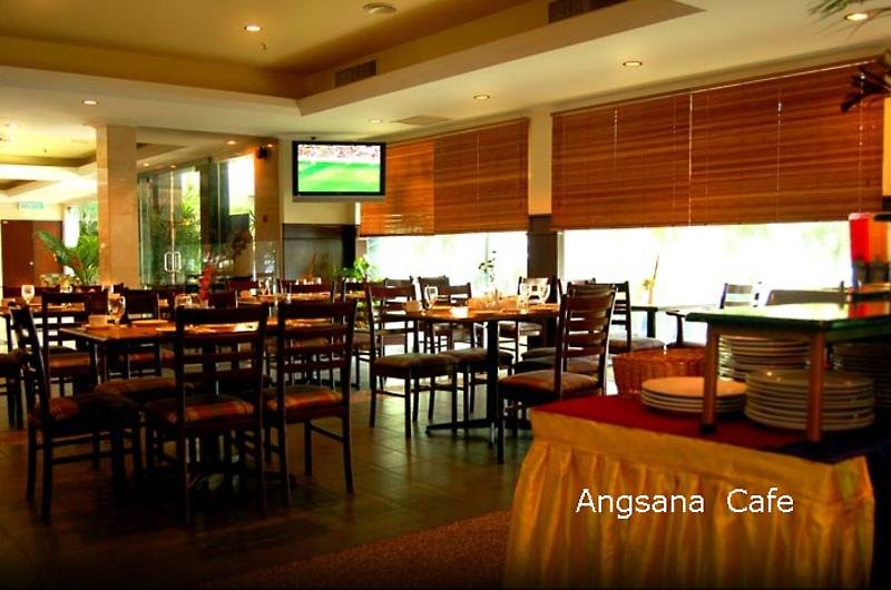 Regalodge Hotel