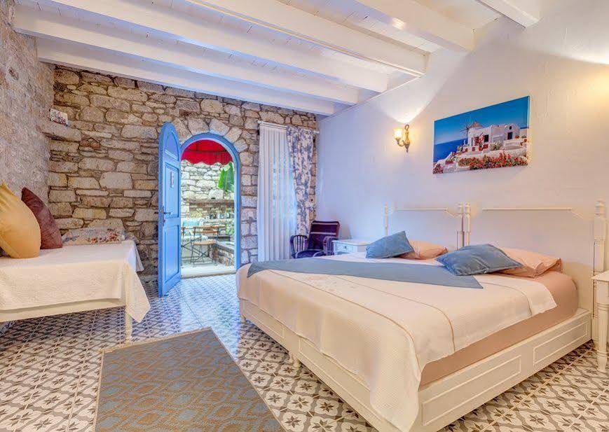 Alacati Eski Ev Hotel