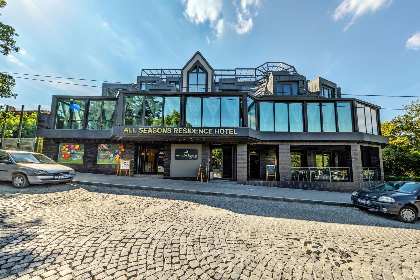 All Seasons Residence Hotel