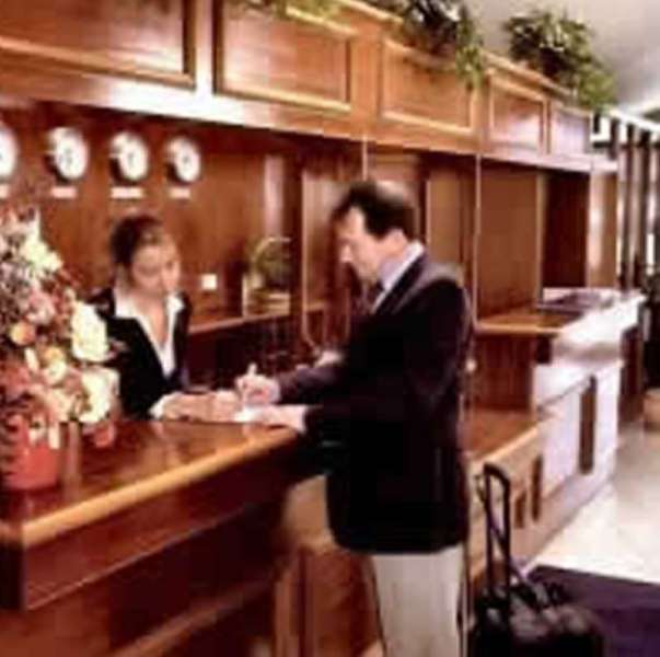Holiday Inn London Gatwick - Worth