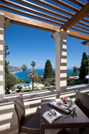 The Ashbee Hotel