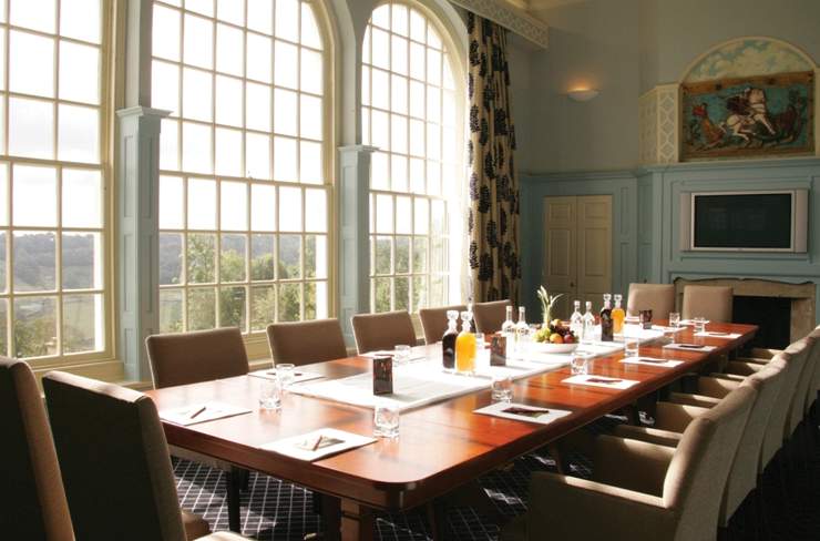 Combe Grove Hotel