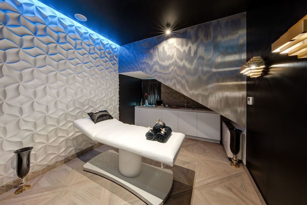 All Suites Hotel Posh