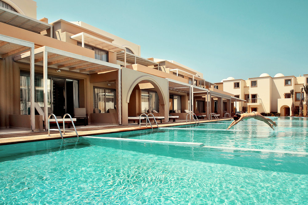 The Ixian All Suites