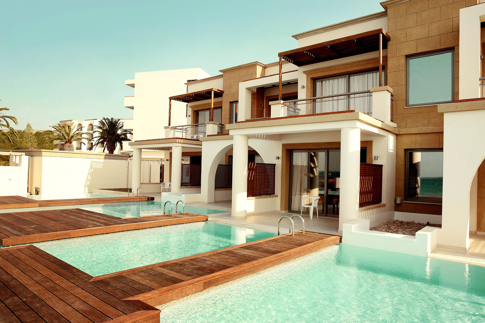 The Ixian All Suites