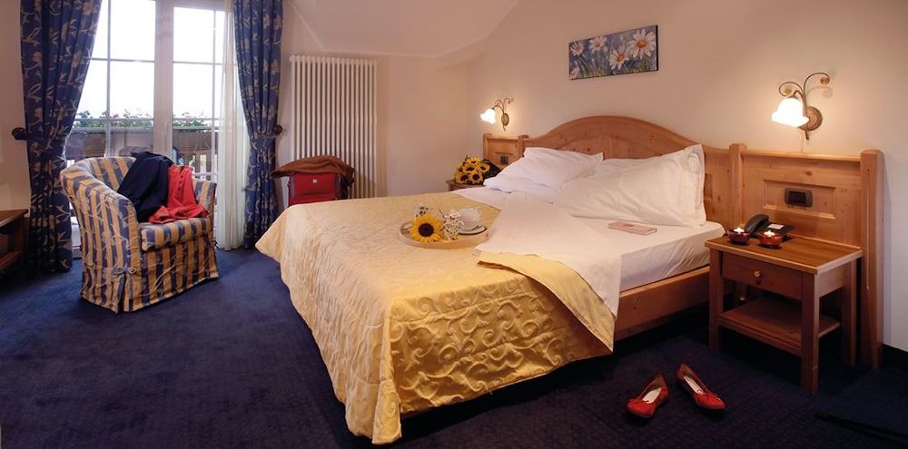 Lido Hotel & Apartments