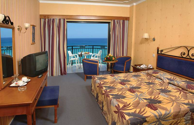 Constantinos The Great Beach Hotel